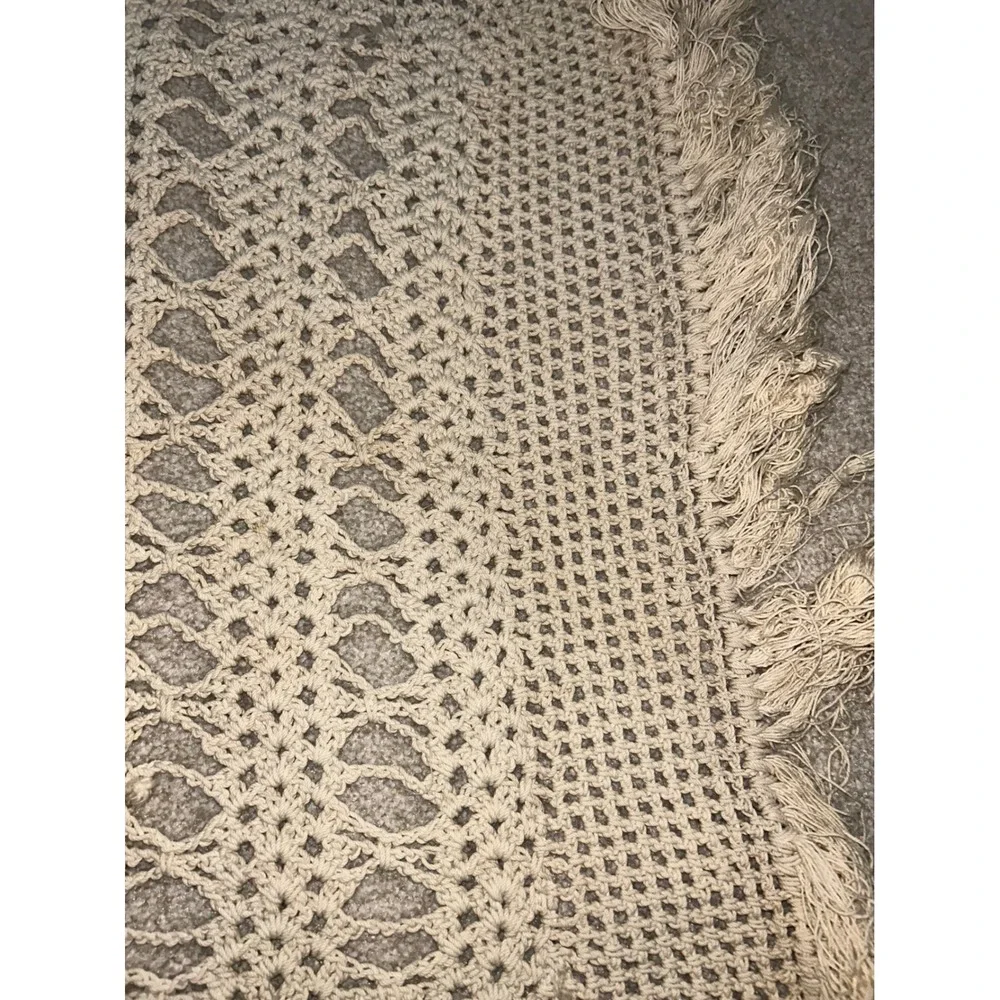 Vintage Handmade Crochet Lace Throw Doily Fringe Boho Cream Beige